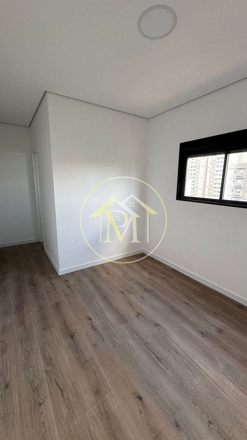Apartamento para alugar com 3 quartos, 82m² - Foto 4