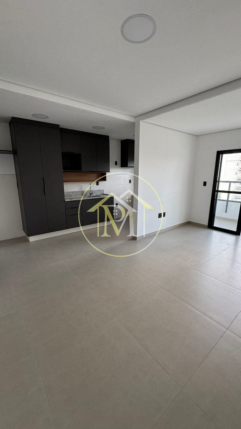 Apartamento para alugar com 3 quartos, 82m² - Foto 1