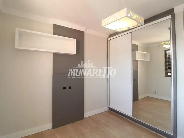 Apartamento com 279m² 3 quartos e 2 banheiros, à venda, no bairro Centro em Concórdia