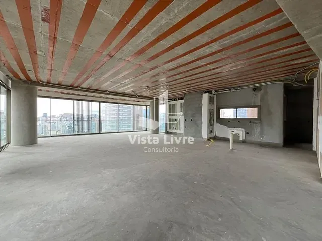 Apartamento com 403m² 3 quartos e 3 banheiros, à venda, no bairro Itaim Bibi em São Paulo
