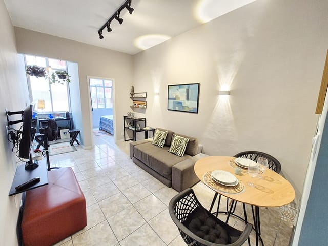 Foto do Apartamento - Rua RIACHUELO! 01 QUARTO, PORTARIA 24h, próximo ao ARCOS da LAPA | EASY NEGOCIOS IMOBILIARIOS LTDA
