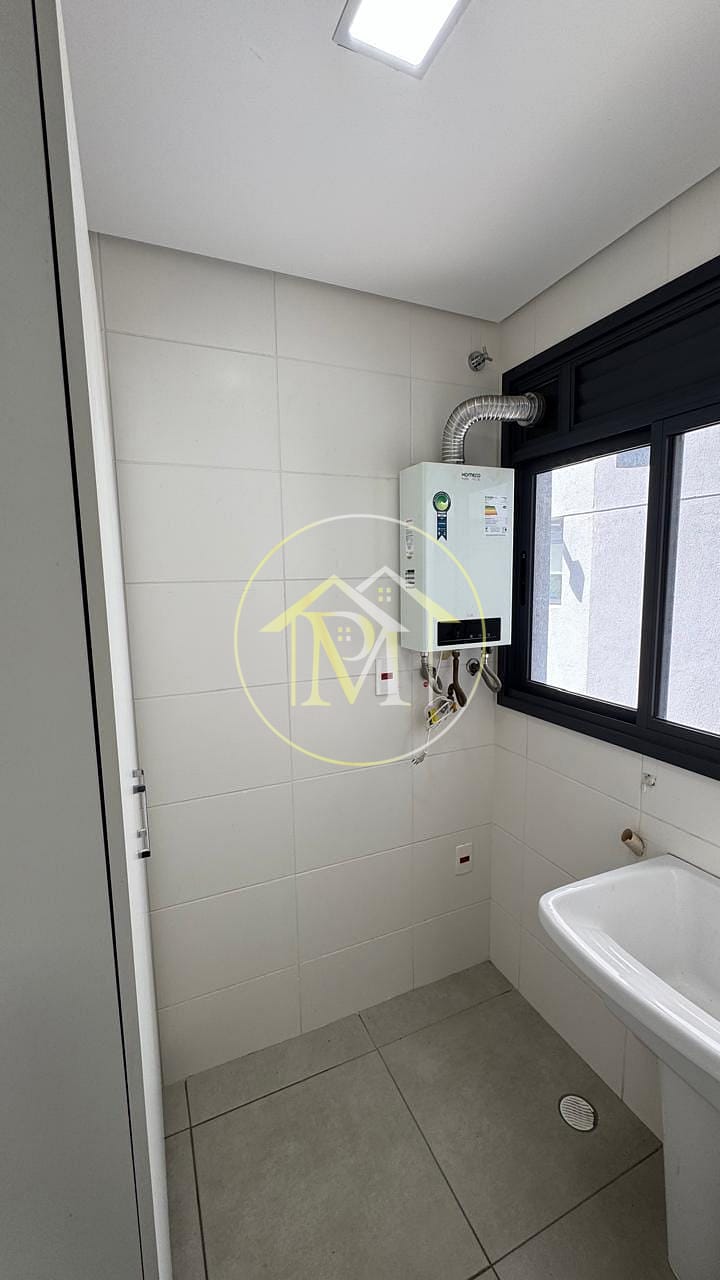 Apartamento para alugar com 2 quartos, 73m² - Foto 2