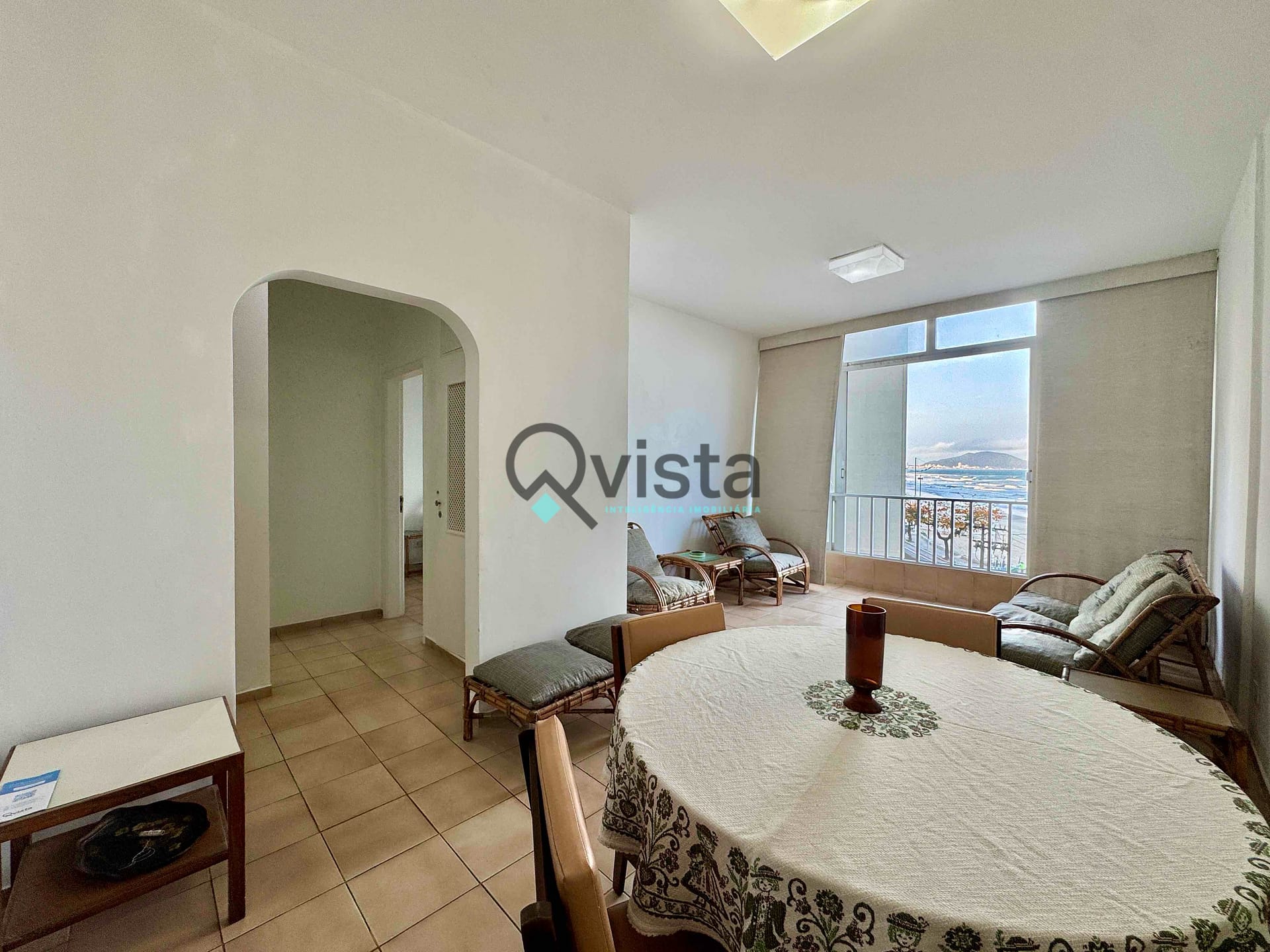 Apartamento à venda com 2 quartos, 98m² - Foto 2