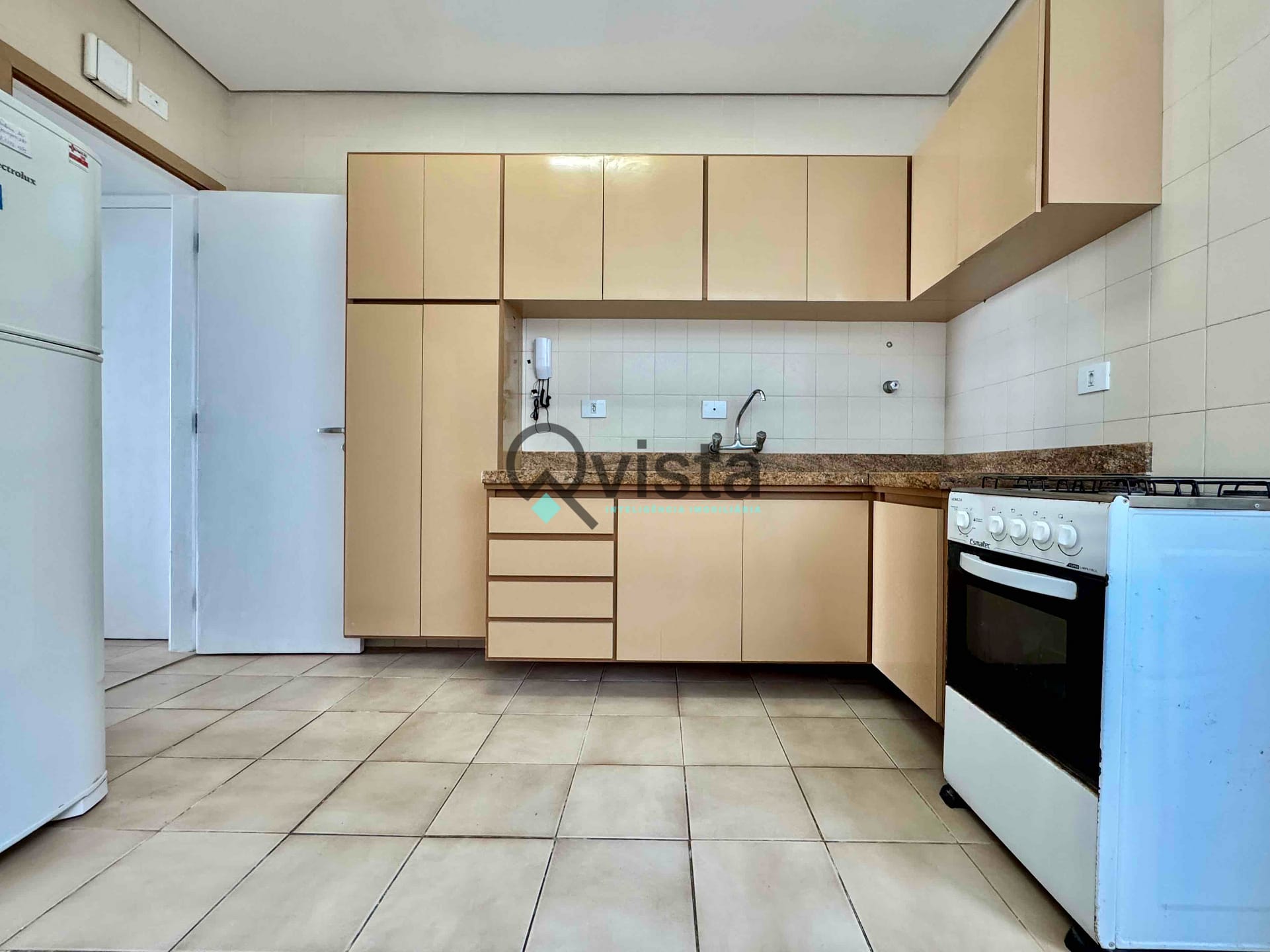 Apartamento à venda com 2 quartos, 98m² - Foto 18