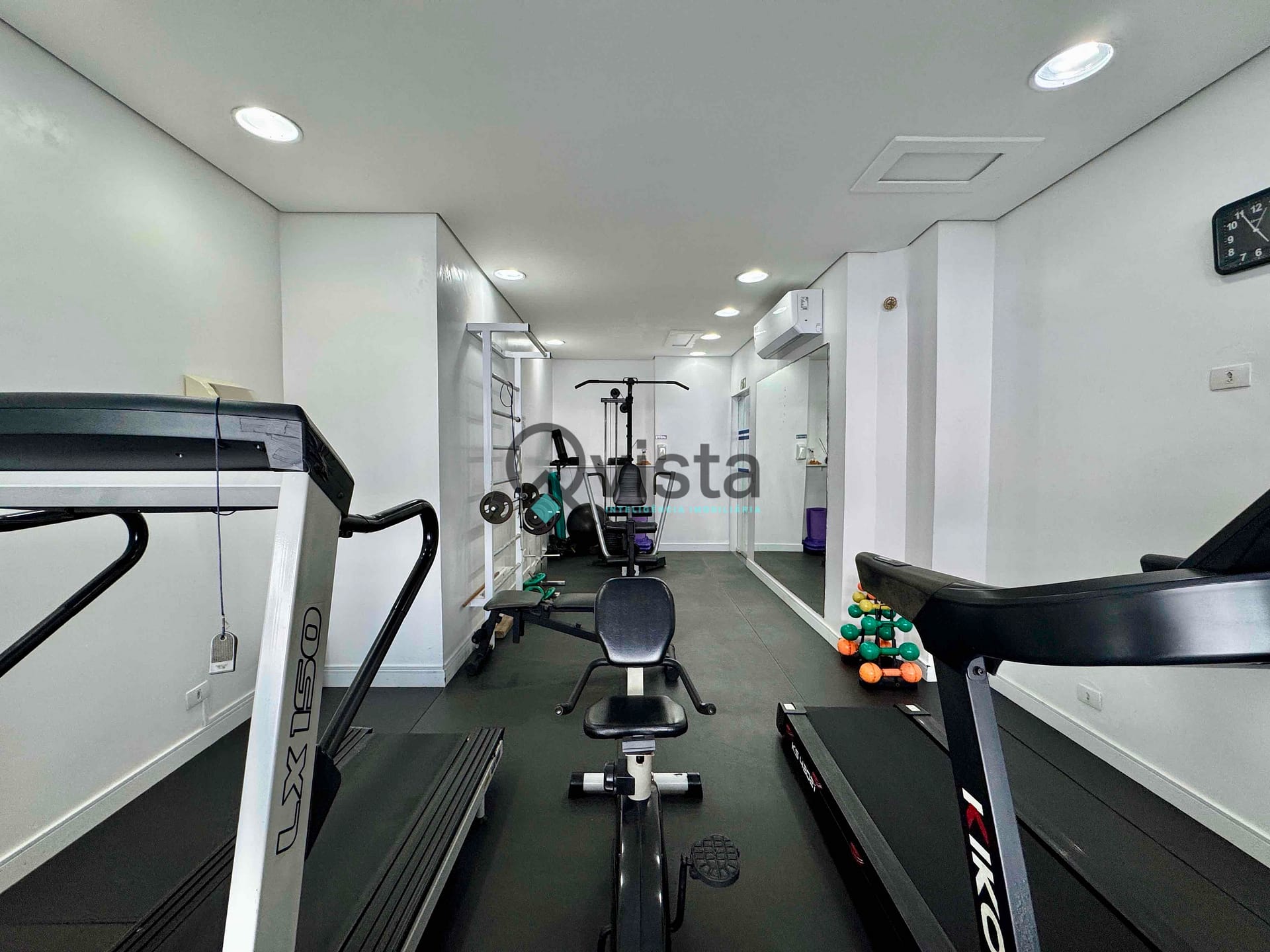 Apartamento à venda com 2 quartos, 98m² - Foto 29