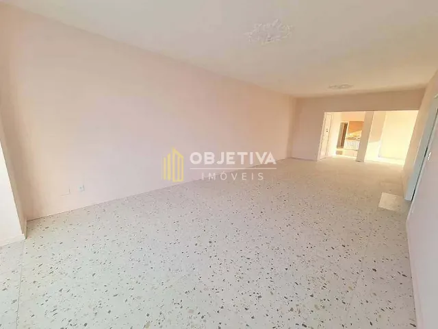 Apartamento com 160m² 2 quartos e 3 banheiros, à venda, no bairro Centro Histórico em Porto Alegre