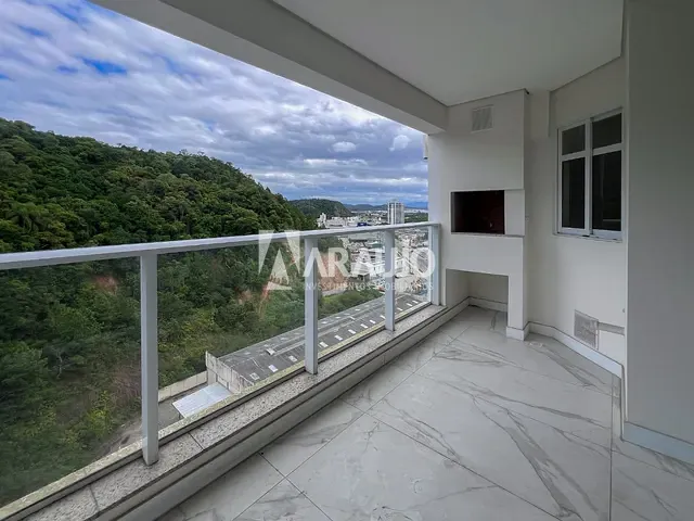 Apartamento com 97m² 2 quartos e 2 banheiros, à venda, no bairro Ressacada em Itajaí