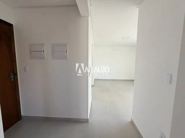 Apartamento 2 quartos e 2 banheiros, para alugar, no bairro Gravatá em Navegantes