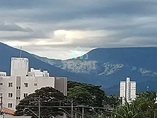 Apartamento 2 quartos e 2 banheiros, à venda, no bairro Areão em Taubaté