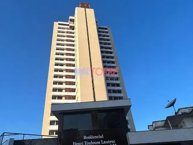 Apartamento 4 quartos e 5 banheiros, à venda ou para alugar, no bairro Góes Calmon em Itabuna