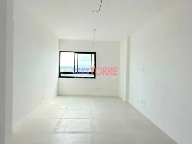 Apartamento 4 quartos e 5 banheiros, à venda ou para alugar, no bairro Góes Calmon em Itabuna
