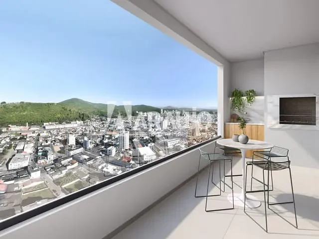 Apartamento com 111m² 2 quartos e 2 banheiros, à venda, no bairro Vila Operária em Itajaí