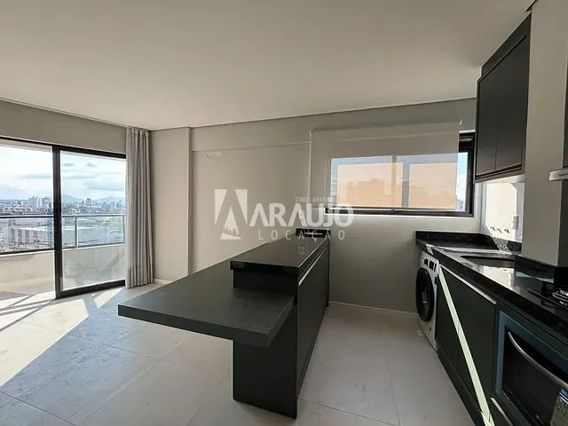 Apartamento 1 quarto e 1 banheiro, para alugar, no bairro Fazenda em Itajaí