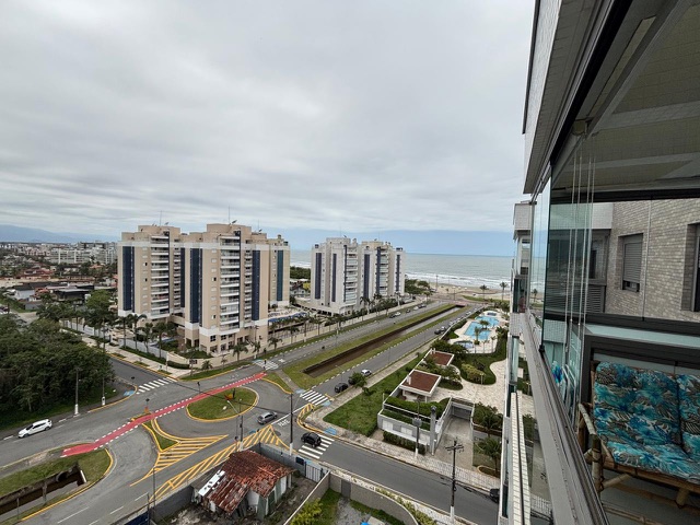Apartamento 2 quartos e 2 banheiros, à venda, no bairro Centro em Bertioga