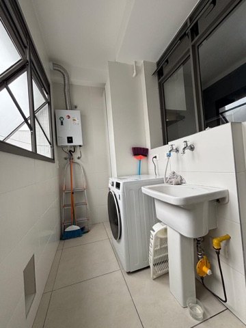 Apartamento 2 quartos e 2 banheiros, à venda, no bairro Centro em Bertioga
