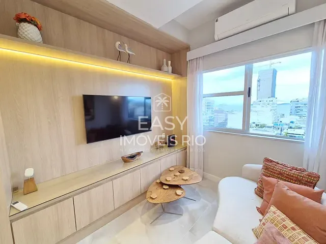 Apartamento com 71m² 2 quartos e 3 banheiros, para alugar, no bairro Leblon em Rio de Janeiro