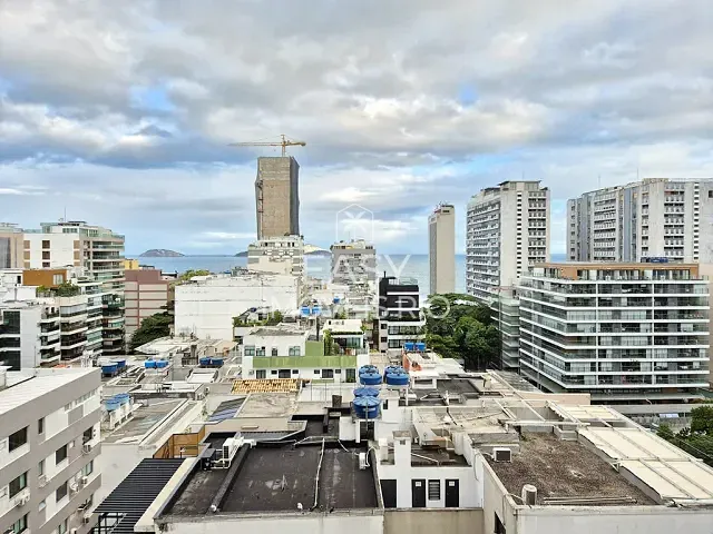 Apartamento com 71m² 2 quartos e 3 banheiros, para alugar, no bairro Leblon em Rio de Janeiro