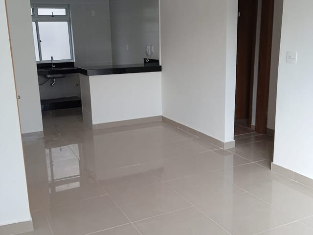 Apartamento 2 quartos e 2 banheiros, à venda, no bairro Buritis em Belo Horizonte