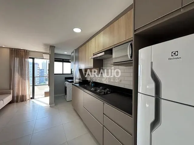 Apartamento 1 quarto e 1 banheiro, para alugar, no bairro Fazenda em Itajaí