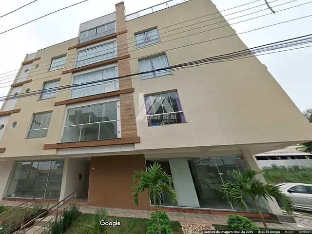 Apartamento 3 quartos e 3 banheiros, à venda, no bairro Centro em Bombinhas