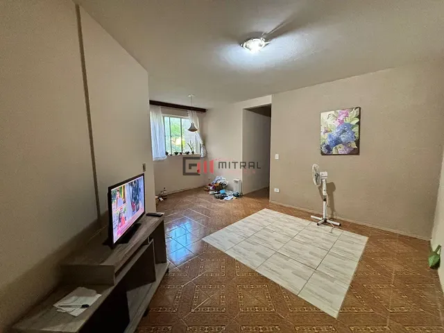 Apartamento 3 quartos e 2 banheiros, à venda, no bairro Cláudia em Londrina