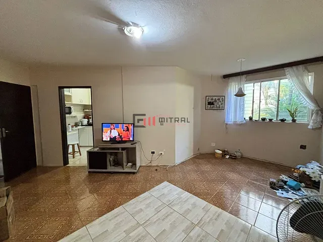 Apartamento 3 quartos e 2 banheiros, à venda, no bairro Cláudia em Londrina