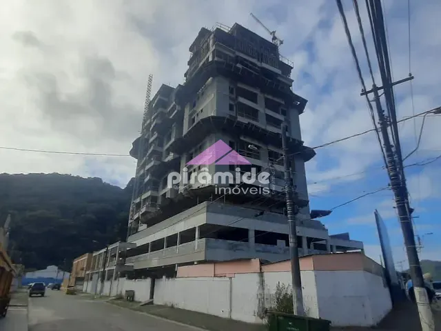 Apartamento com 150m² 3 quartos e 3 banheiros, à venda, no bairro Sumaré em Caraguatatuba