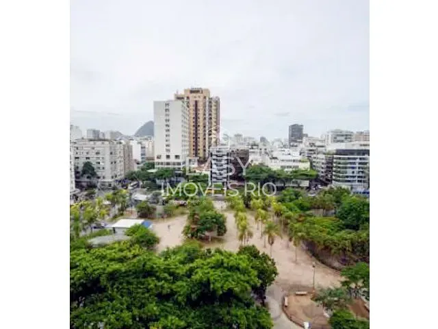 Apartamento com 67m² 2 quartos e 2 banheiros, para alugar, no bairro Leblon em Rio de Janeiro