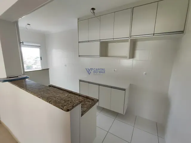 Apartamento 2 quartos e 1 banheiro, para alugar, no bairro Jardim Satélite em São José dos Campos