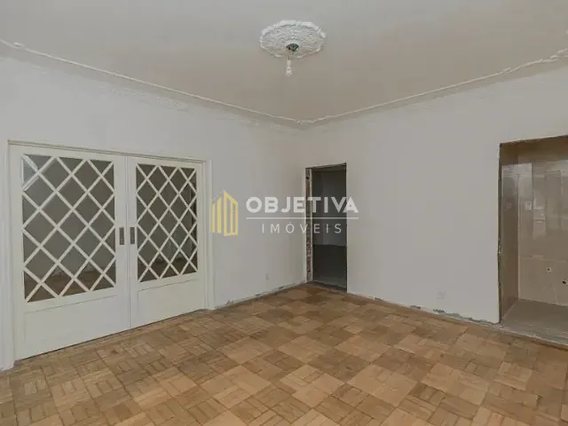Apartamento 3 quartos e 3 banheiros, à venda, no bairro Independência em Porto Alegre
