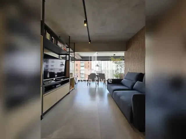 Apartamento com 81m² 3 quartos e 2 banheiros, à venda, no bairro Vila Olímpia em São Paulo