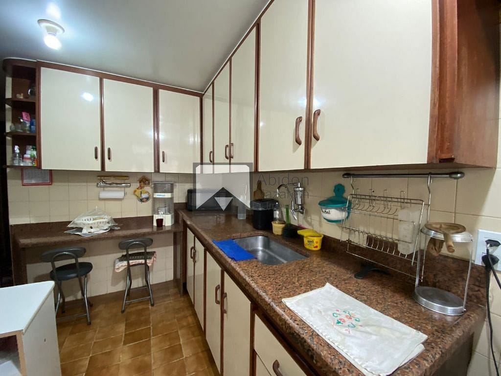 Apartamento à venda com 2 quartos, 80m² - Foto 10