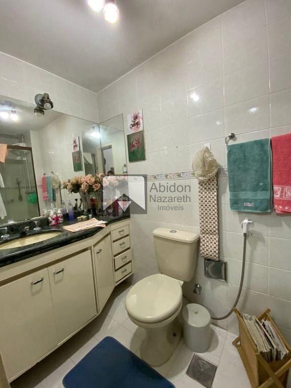 Apartamento à venda com 2 quartos, 80m² - Foto 21
