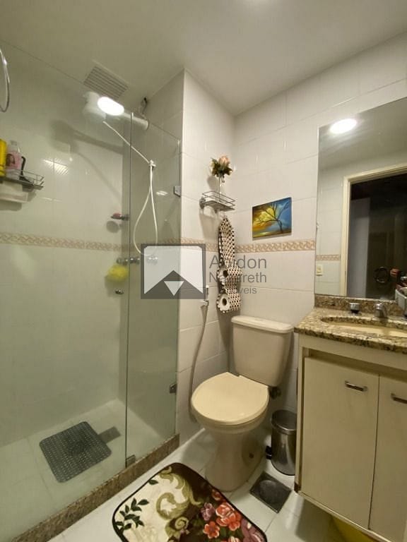 Apartamento à venda com 2 quartos, 80m² - Foto 25