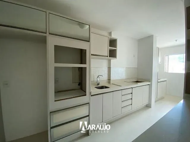 Apartamento 3 quartos e 1 banheiro, para alugar, no bairro Cabeçudas em Itajaí