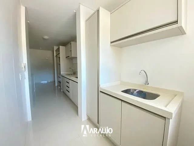 Apartamento 3 quartos e 1 banheiro, para alugar, no bairro Cabeçudas em Itajaí