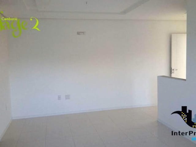 Apartamento à venda, no bairro Várzea do Ranchinho (Monte Alegre) em Camboriú