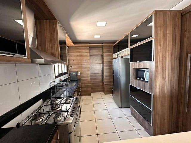 Apartamento 3 quartos e 3 banheiros, para alugar, no bairro Duque de Caxias em Cuiabá