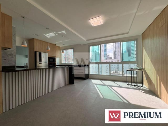Apartamento com 155m² 4 quartos e 5 banheiros, à venda, no bairro Centro em Balneário Camboriú
