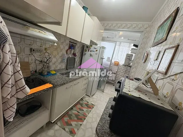Apartamento com 45m² 1 quarto e 1 banheiro, à venda, no bairro Golfinhos em Caraguatatuba