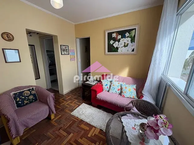 Apartamento com 45m² 1 quarto e 1 banheiro, à venda, no bairro Golfinhos em Caraguatatuba