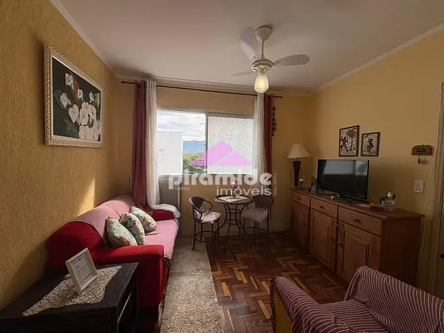 Apartamento com 45m² 1 quarto e 1 banheiro, à venda, no bairro Golfinhos em Caraguatatuba