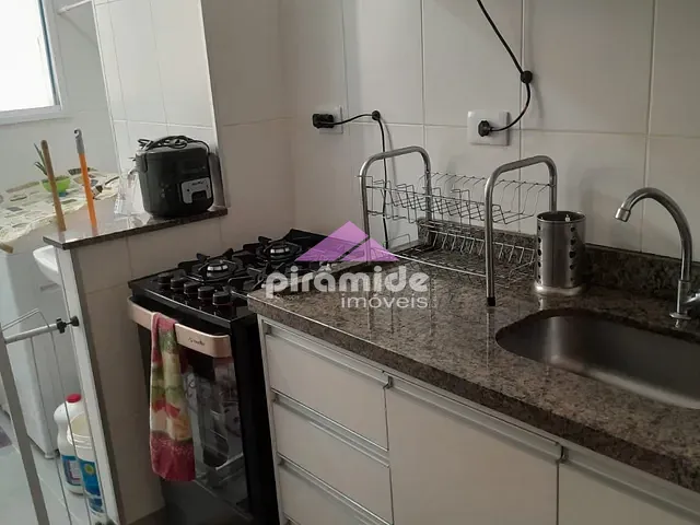 Apartamento 2 quartos e 1 banheiro, à venda, no bairro Loteamento Terra Brasilis em São José dos Campos
