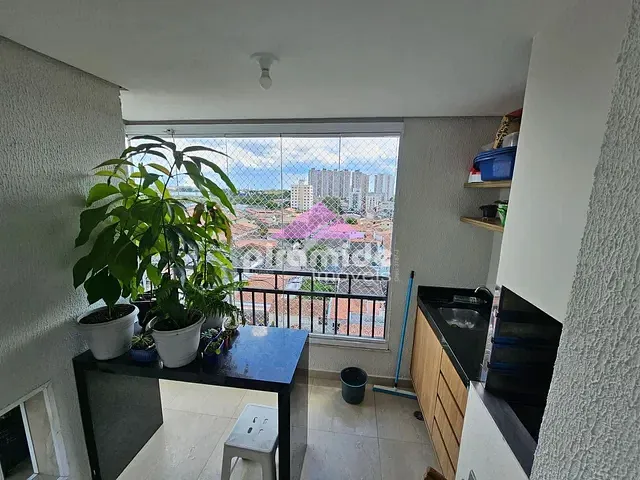Apartamento 3 quartos e 2 banheiros, à venda, no bairro Jardim das Indústrias em São José dos Campos