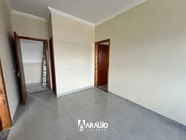 Apartamento 2 quartos e 1 banheiro, para alugar, no bairro Santa Regina em Itajaí