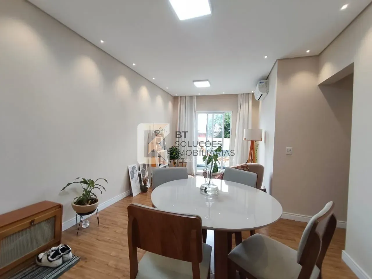 Apartamento, 3 quartos, 70 m² - Foto 1