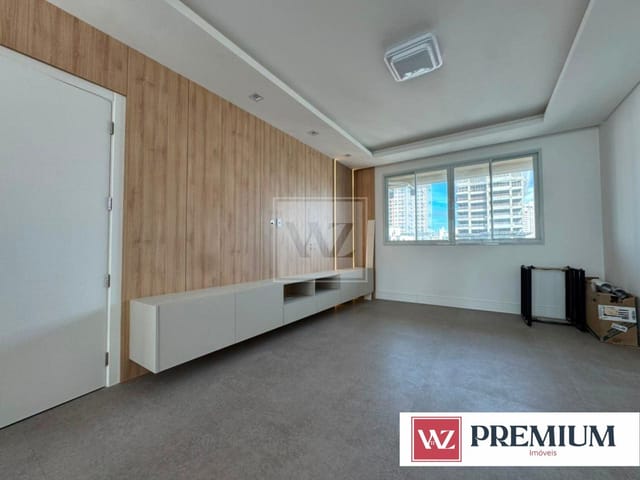 Apartamento com 155m² 4 quartos e 5 banheiros, à venda, no bairro Centro em Balneário Camboriú