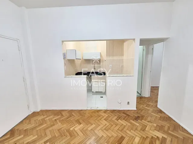 Apartamento com 38m² 1 quarto e 1 banheiro, à venda, no bairro Ipanema em Rio de Janeiro