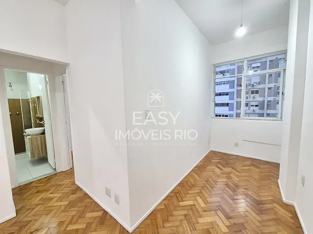 Apartamento com 38m² 1 quarto e 1 banheiro, à venda, no bairro Ipanema em Rio de Janeiro