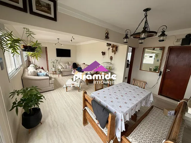 Cobertura / Penthouse com 2m² 5 quartos e 5 banheiros, à venda, no bairro Jardim São Dimas em São José dos Campos